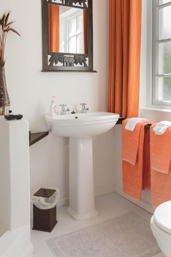 Church Hills Boutique Accommodation Riebeek-West Bagian luar foto